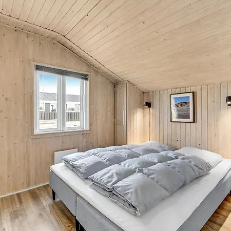 Auroravej Hvide Sande * Bjerregård